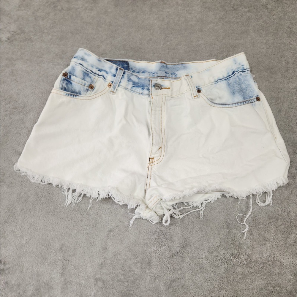 Levi's Womens Shorts Denim‎ Cut W 32